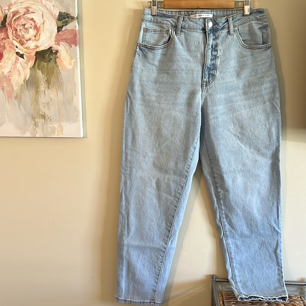 CELEBRITY PINK NWOT Women’s Denim Jeans Size 13/31
